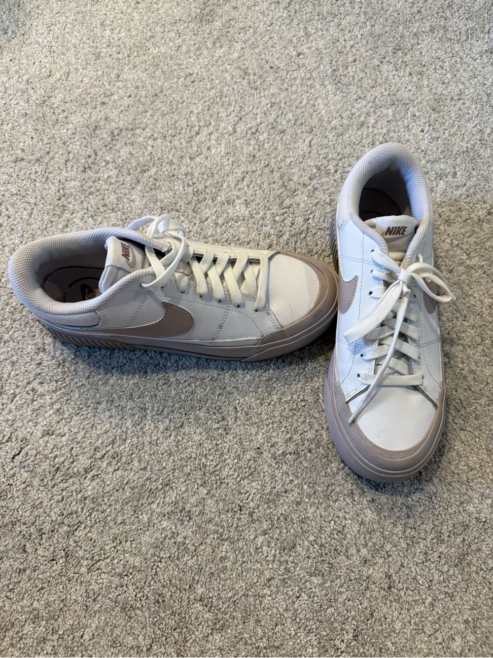 Nike Women’s Low-Top Sneakers in White and Taupe